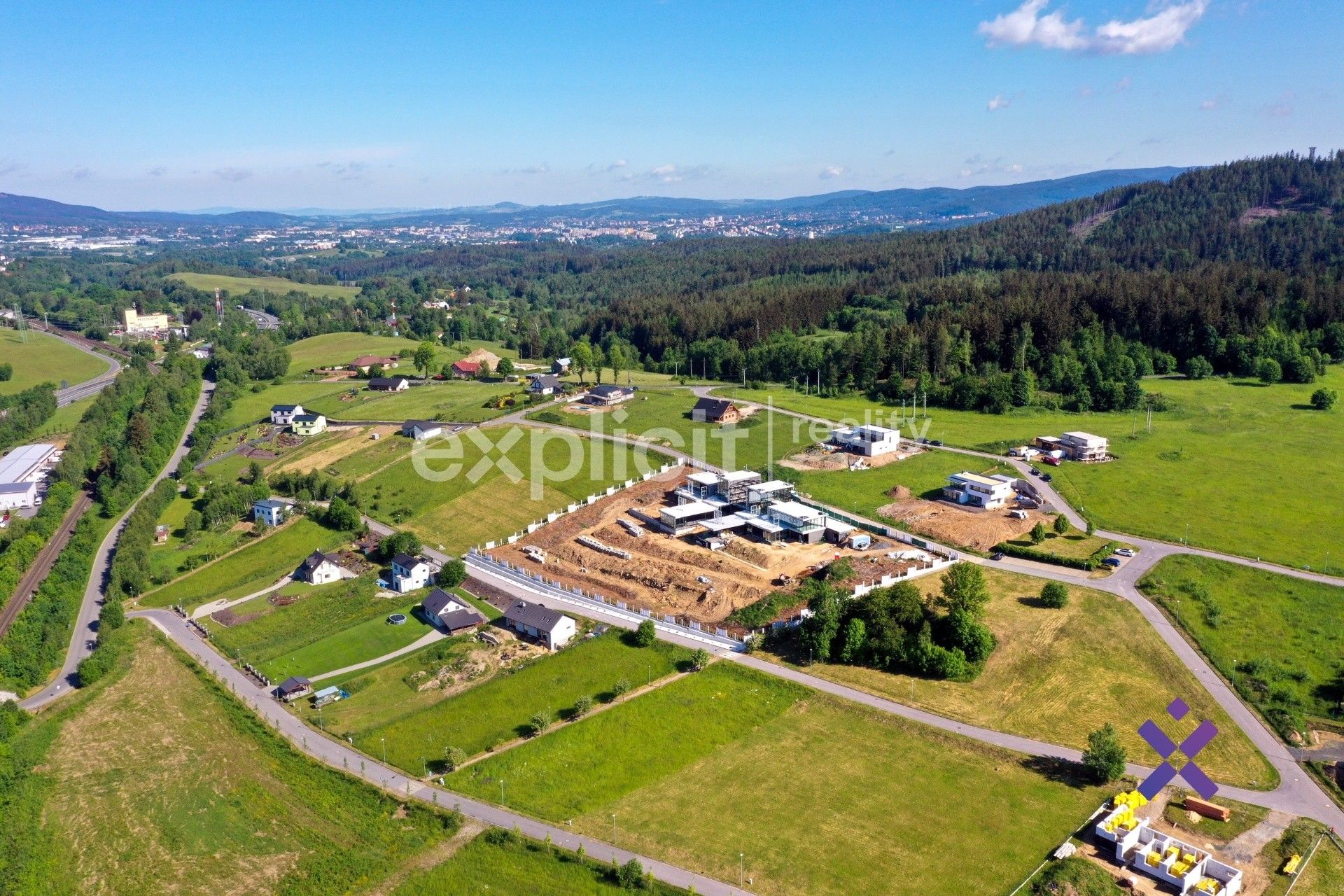 Prodej pozemek pro bydlení - Jeřmanice, 1 999 m²