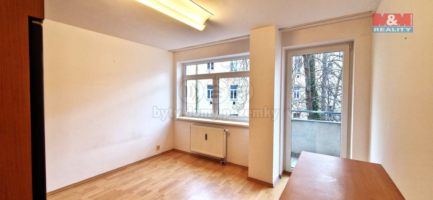 Pronájem byt 3+kk - Drahobejlova, Praha, 80 m²