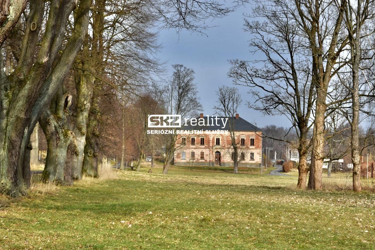 Rodinné domy, Lipová, 450 m²