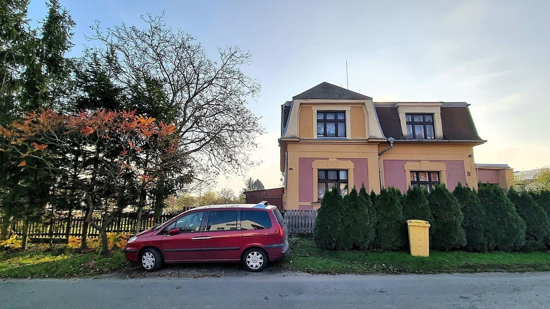 Ostatní, Míru, Městec Králové, 185 m²