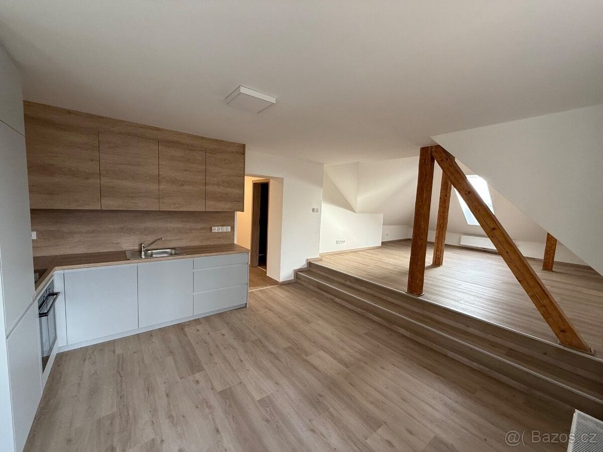 Byty, Jičín, 506 01