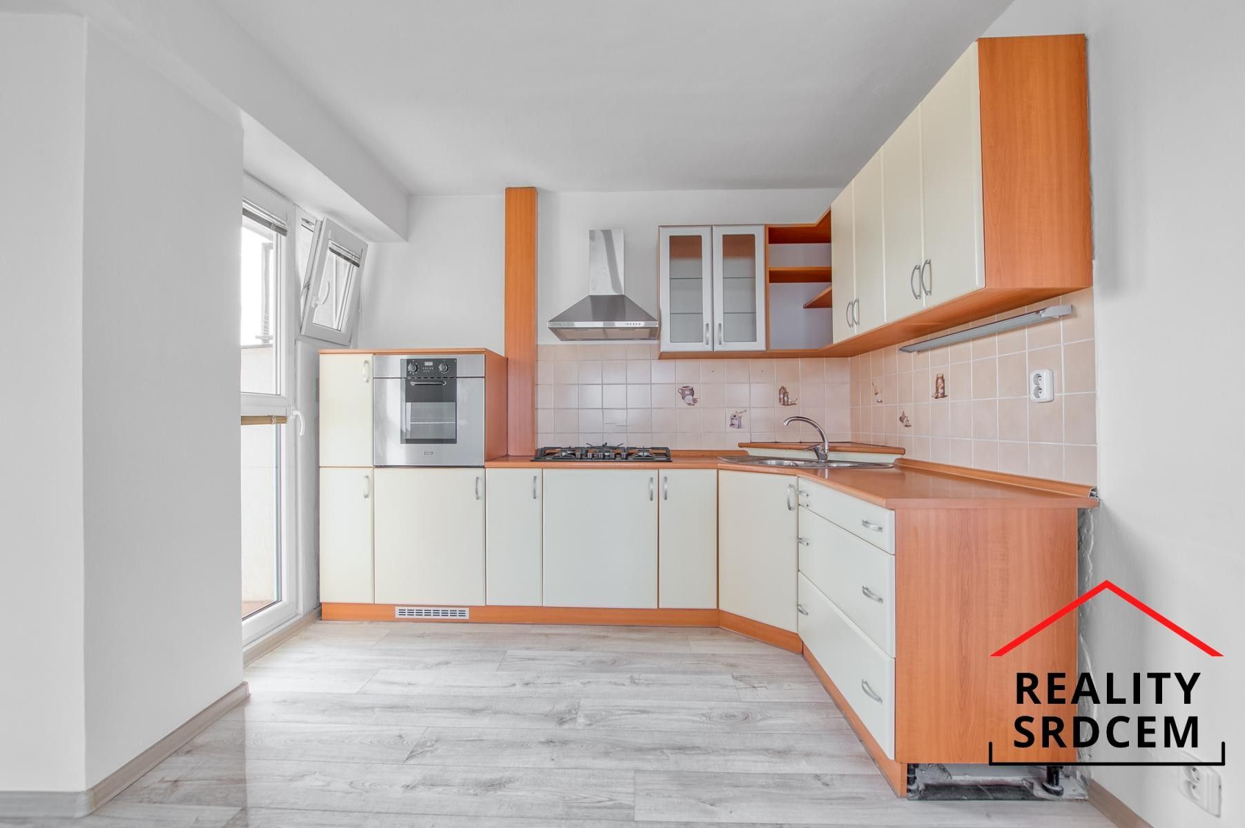 Pronájem byt 2+kk - Jaroslava Lohrera, Frýdek-Místek, 54 m²