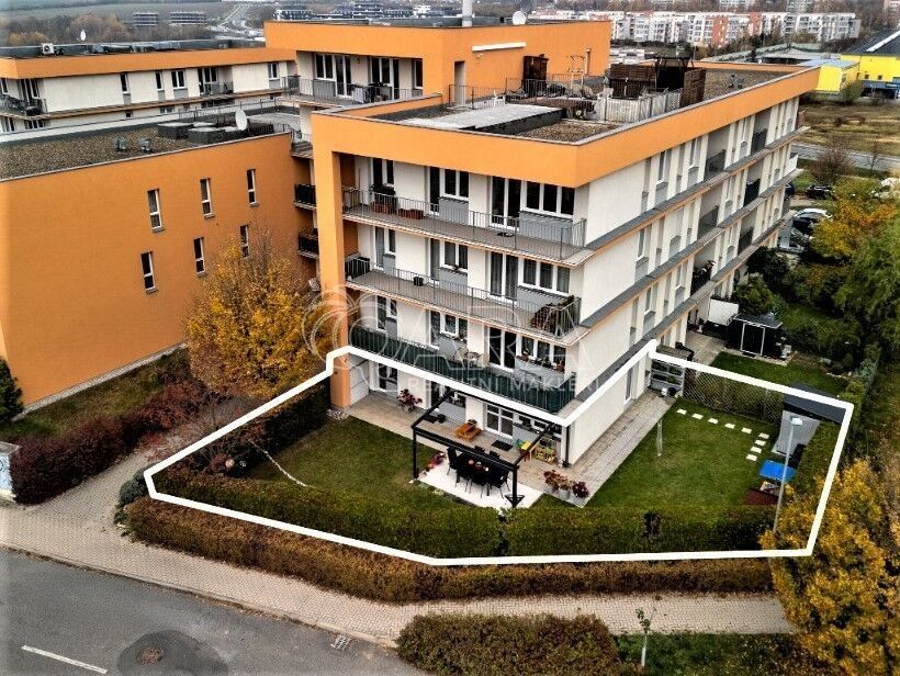 3+kk, Radouňova, Praha, 282 m²