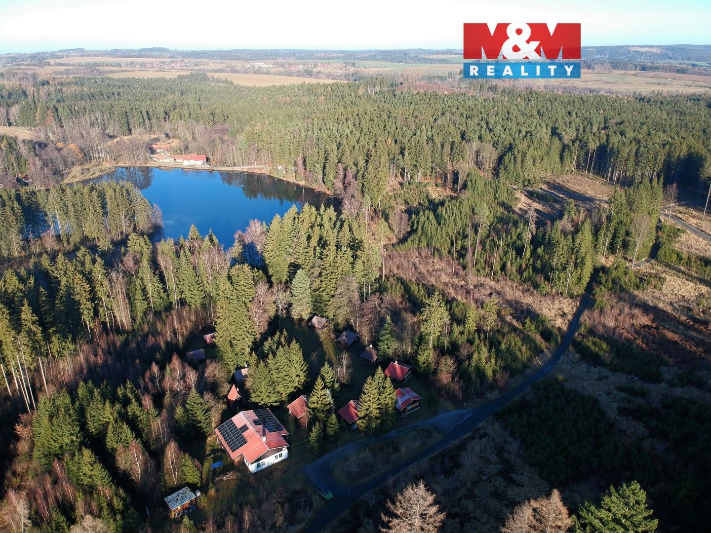 Chaty, Pojbuky, 777 m²