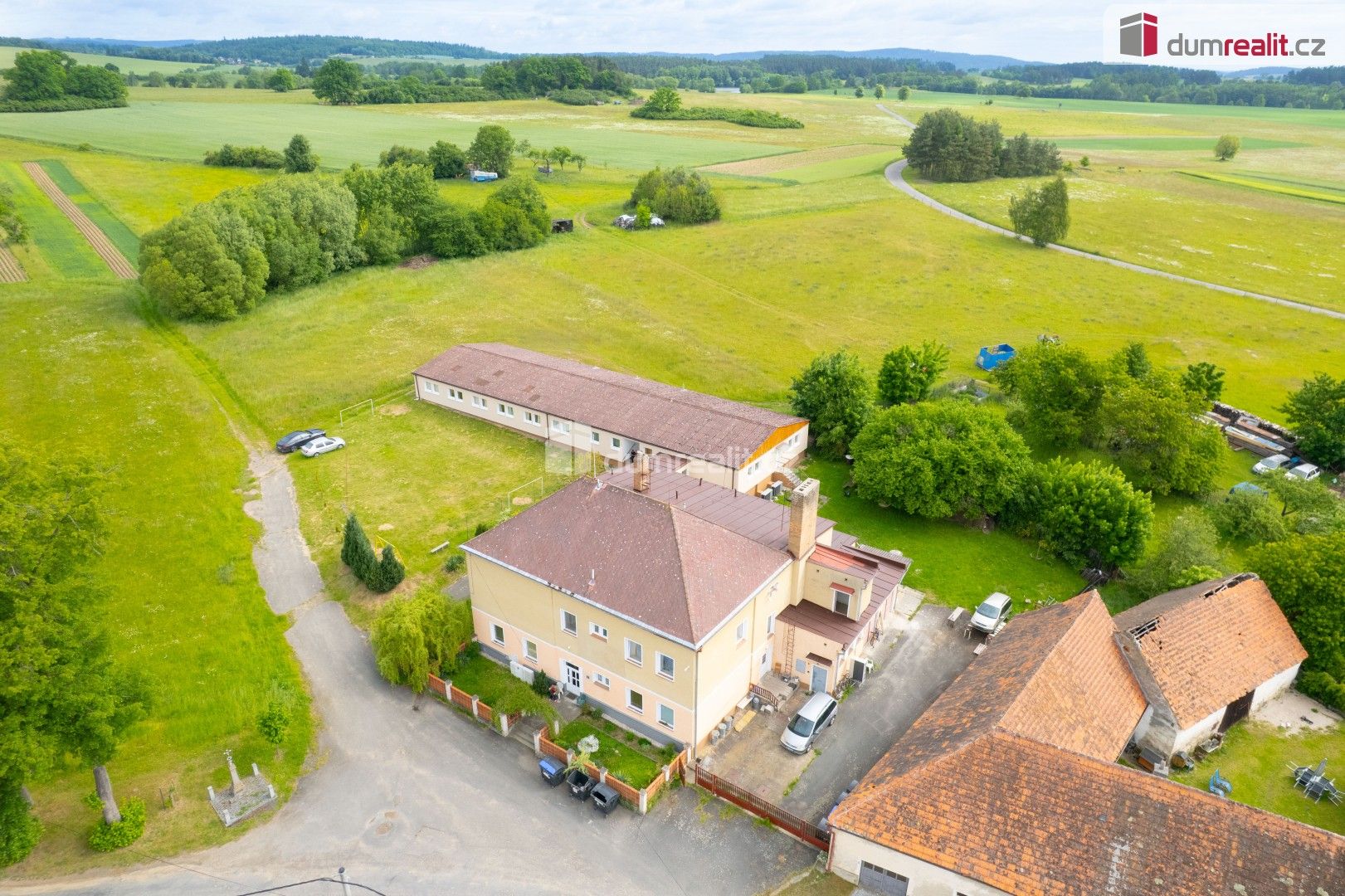 Ubytovací zařízení, Miřenice, Nalžovské Hory, 932 m²