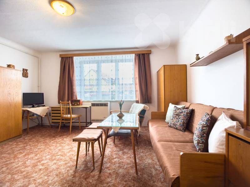 Prodej rodinný dům - V Hliníku, Dolní Bukovsko, 171 m²