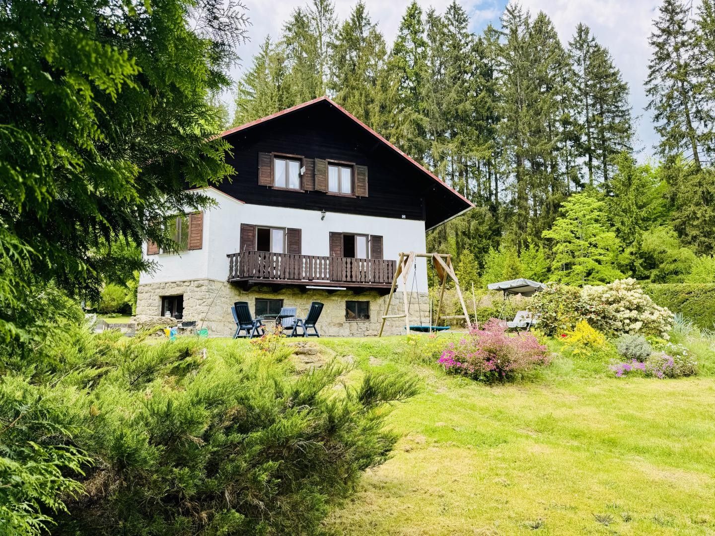 Rodinné domy, Loučovice, 361 m²