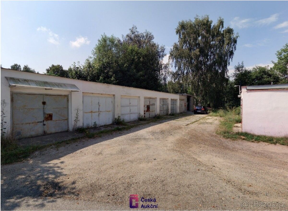 Garáže, Liberec, 463 12