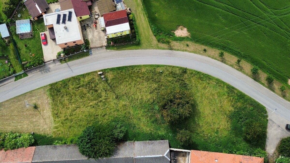 Pozemky pro bydlení, Bezno, 294 29