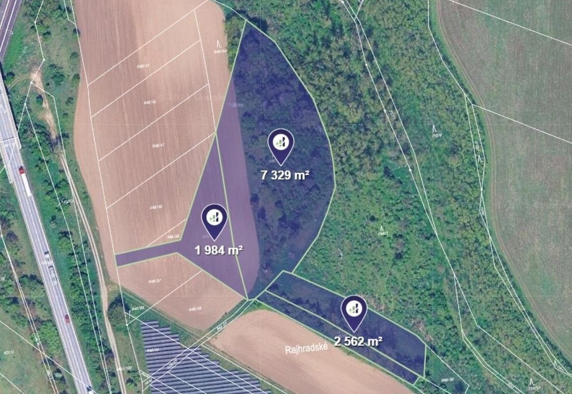 Lesy, Vojkovice, 1 979 m²