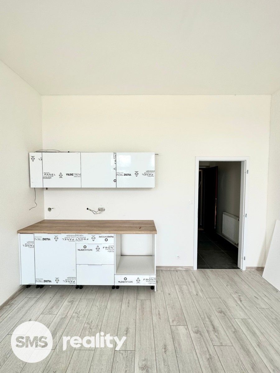 Pronájem byt 1+kk - Domoradovice, Hradec nad Moravicí, 26 m²