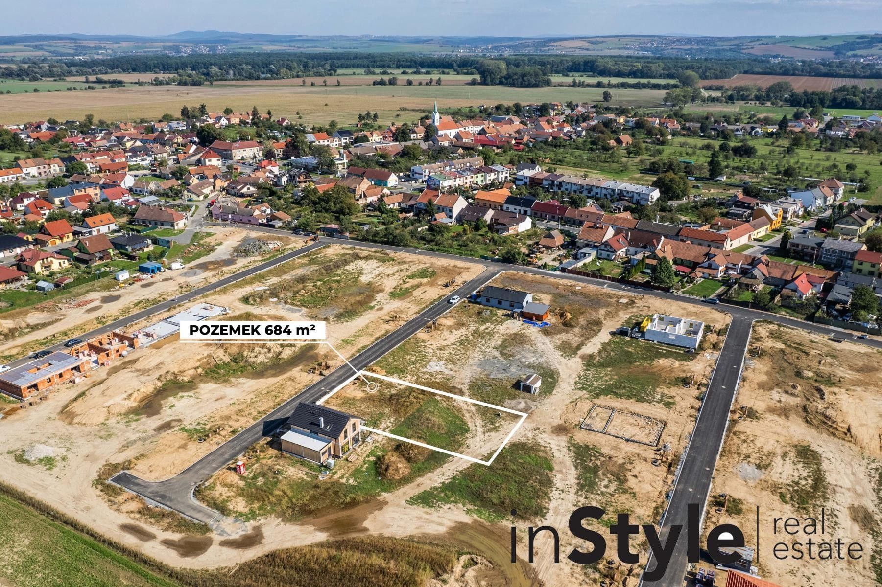 Pozemky pro bydlení, Huštěnovice, 684 m²