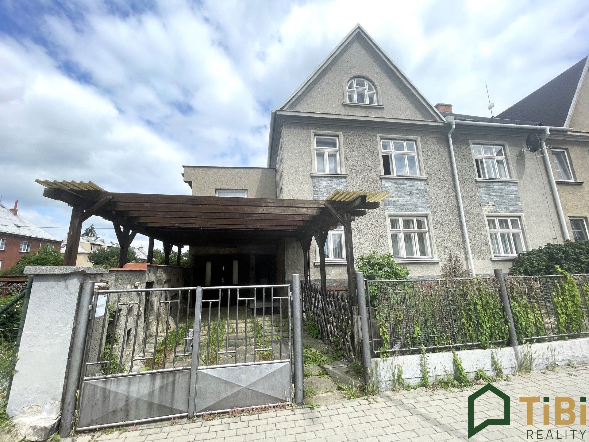 Činžovní domy, Maxima Gorkého, Krnov, 160 m²