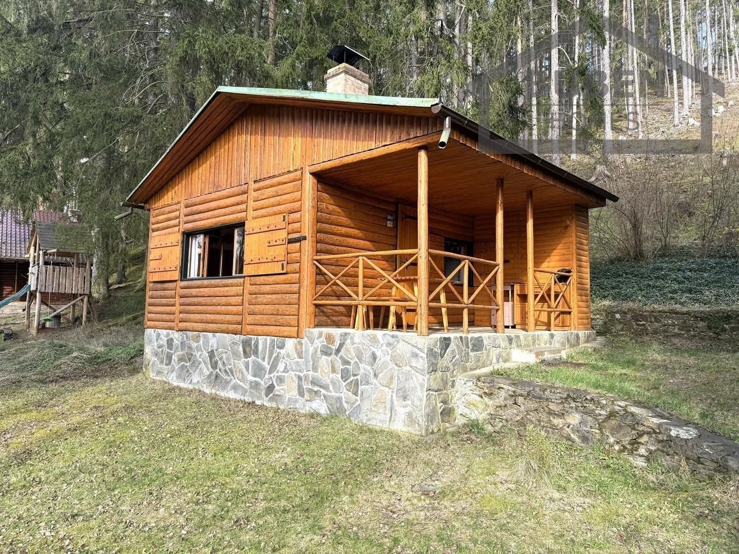 Chaty, Záhoří, Černošín, 33 m²