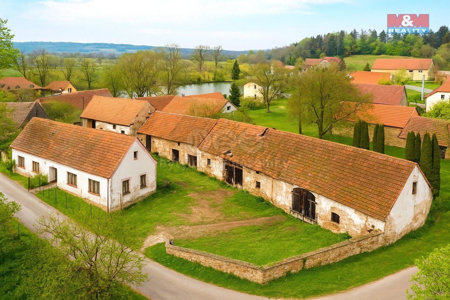 Rodinné domy, Pacelice, Škvořetice, 155 m²