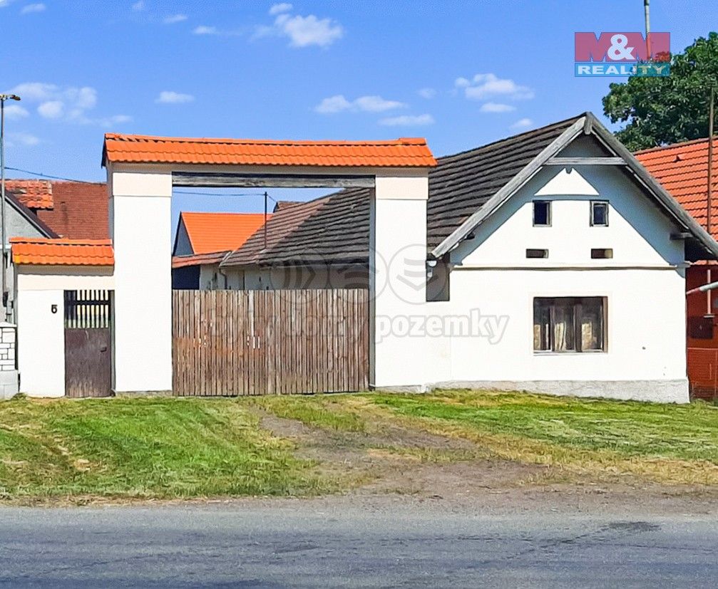 Prodej rodinný dům - Kámen, Křenice, 367 m²