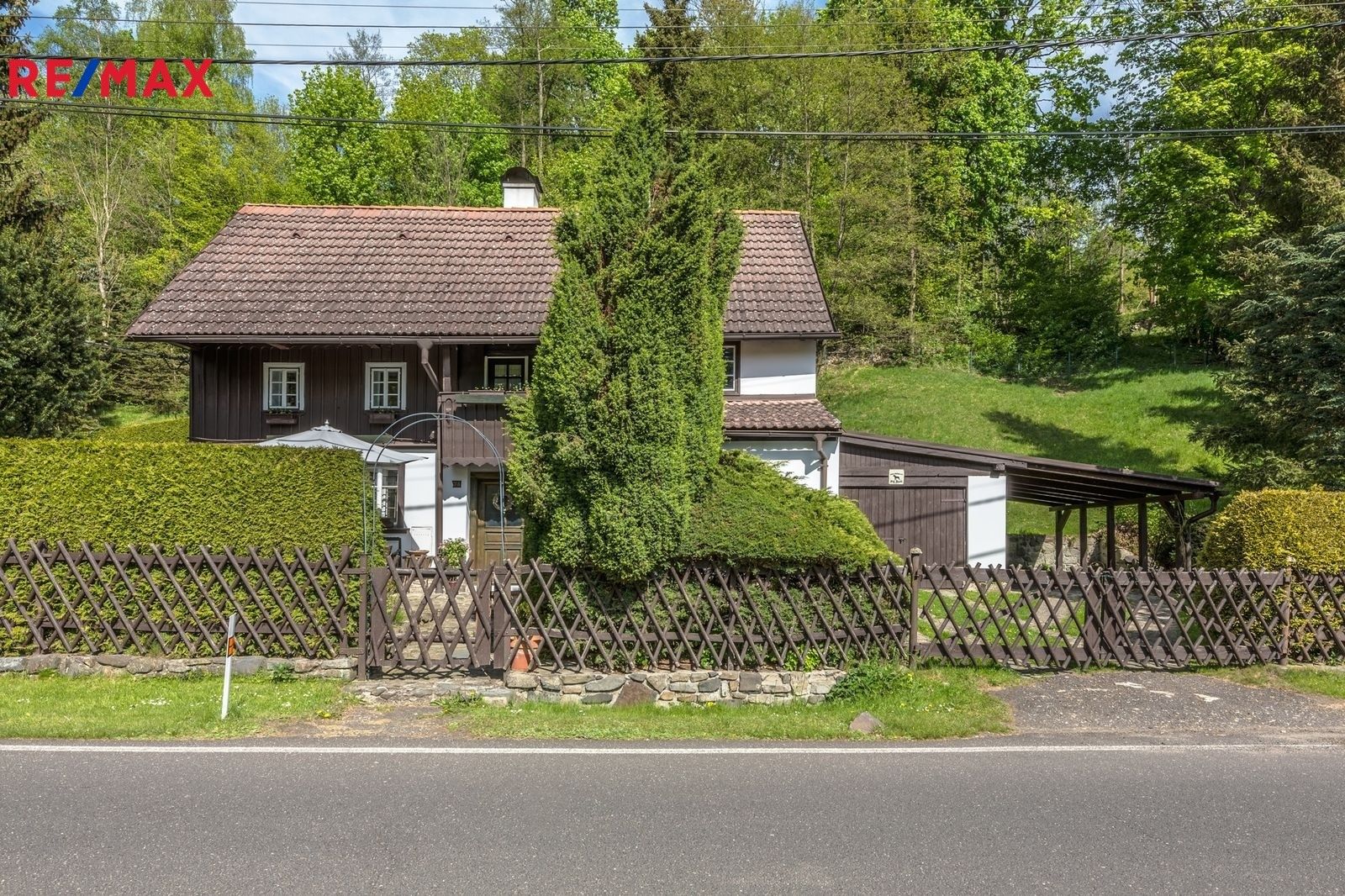 Prodej rodinný dům - , Merboltice, 227 m²