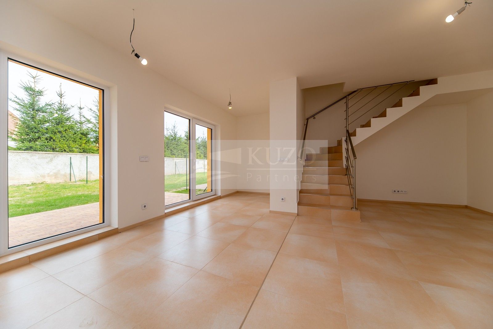 5+kk, Litovická, Hostivice, 150 m²