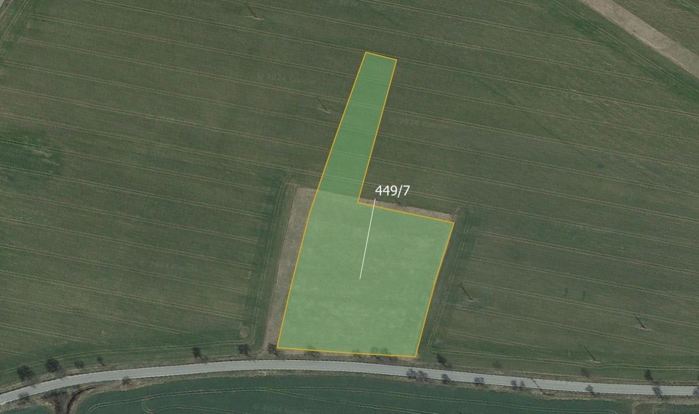 Zemědělské pozemky, Tichonice, 15 602 m²