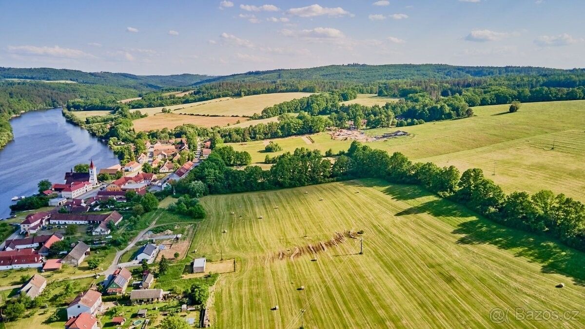 Pozemky pro bydlení, Hluboká nad Vltavou, 373 41, 2 073 m²