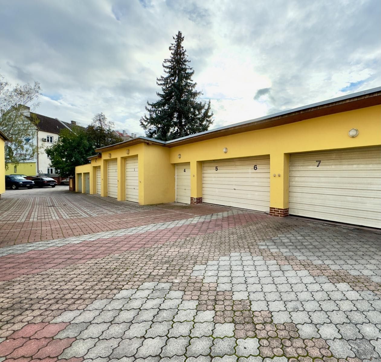 Pronájem garáž - Bulharská, Česká Lípa, 31 m²