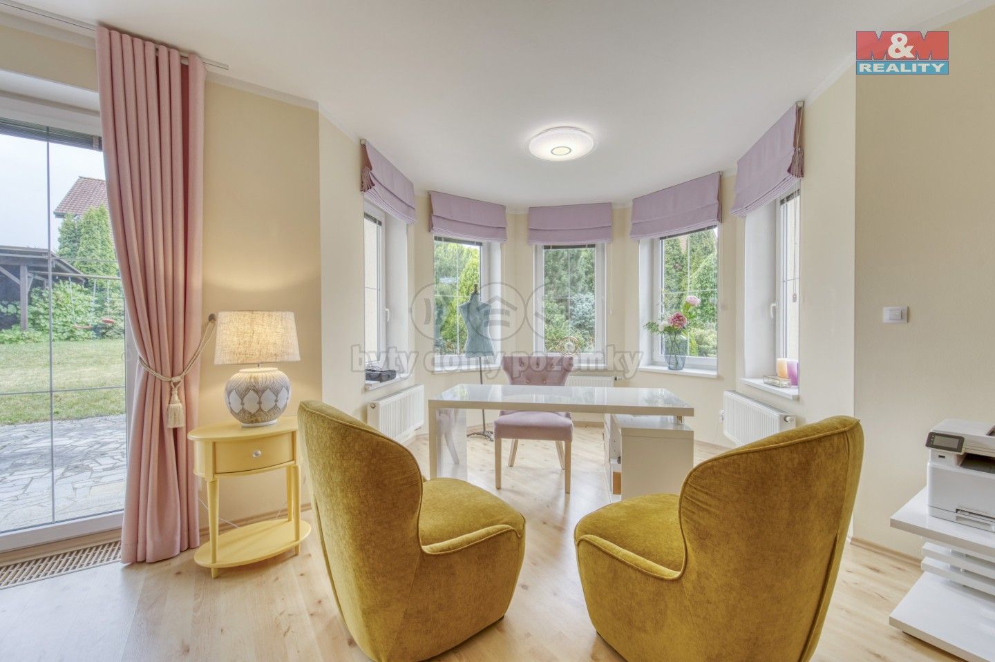 Kanceláře, Sněženková, Plzeň, 43 m²