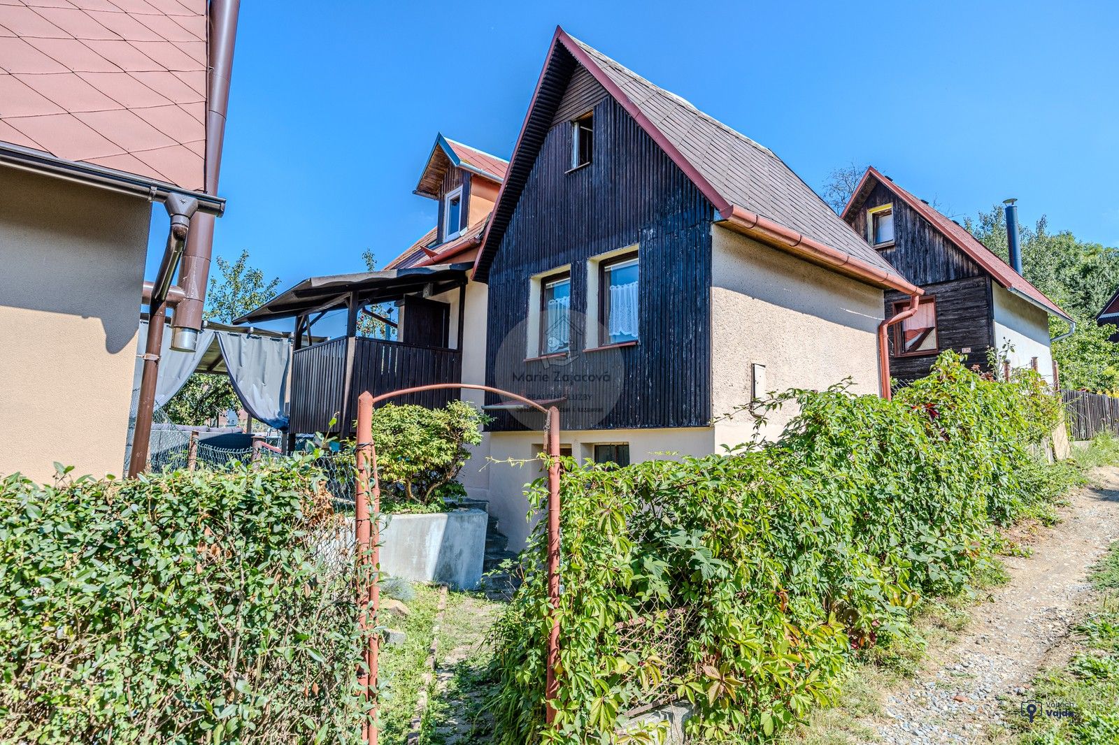 Chaty, Vinná hora, Hlučín, 65 m²