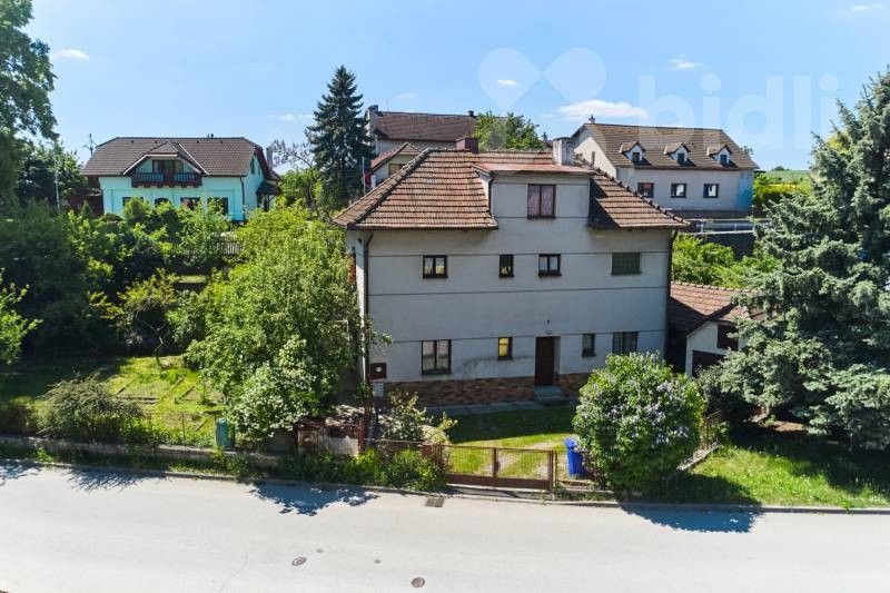 Rodinné domy, Kaly, 147 m²