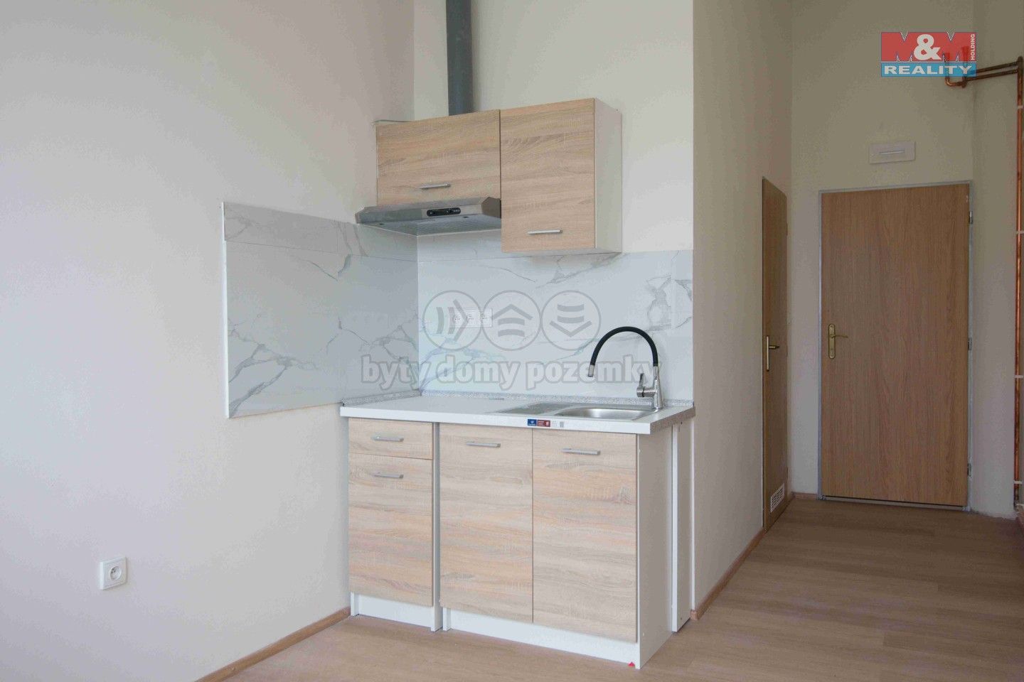 Pronájem byt 1+kk - Sokolovská, Mělník, 28 m²