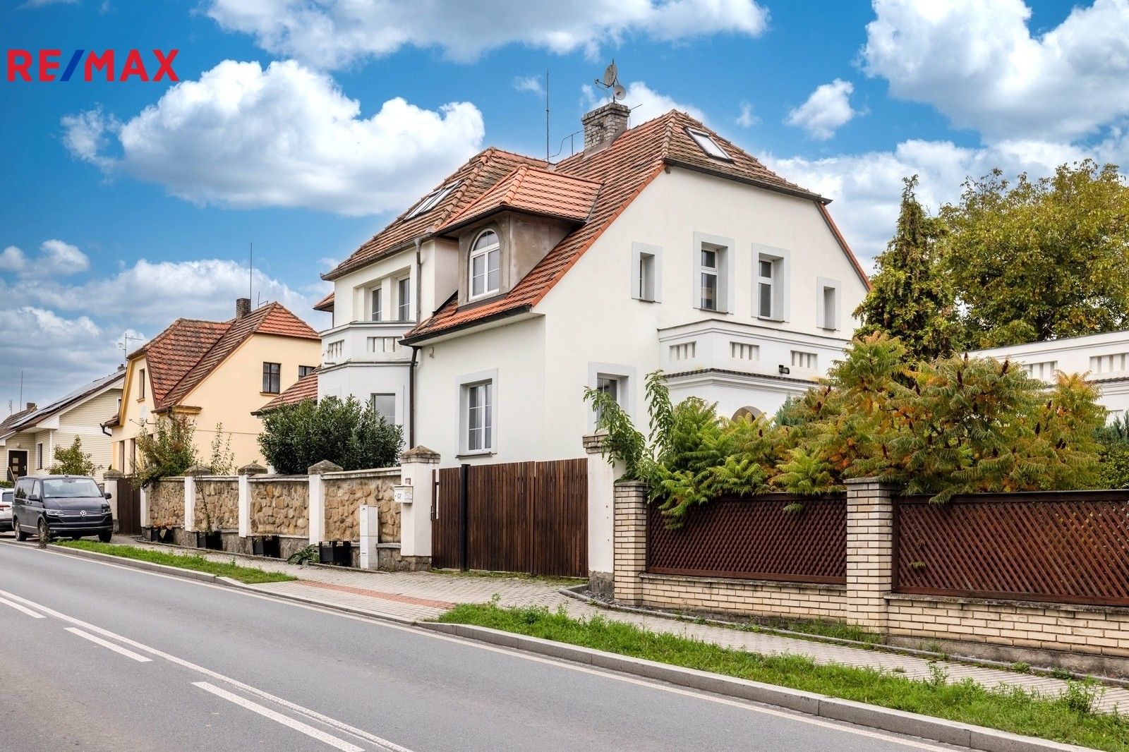 Rodinné domy, Chotěšovská, Dobřany, 395 m²