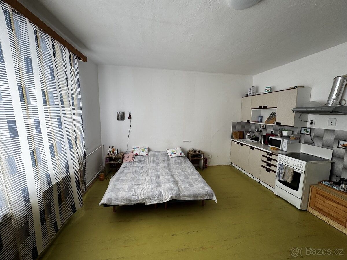 Byty, Zruč nad Sázavou, 285 22