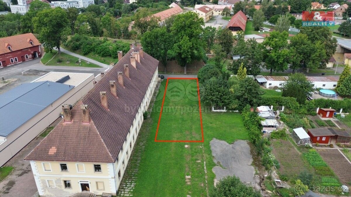 Zahrady, Jaroměř, 551 02, 467 m²