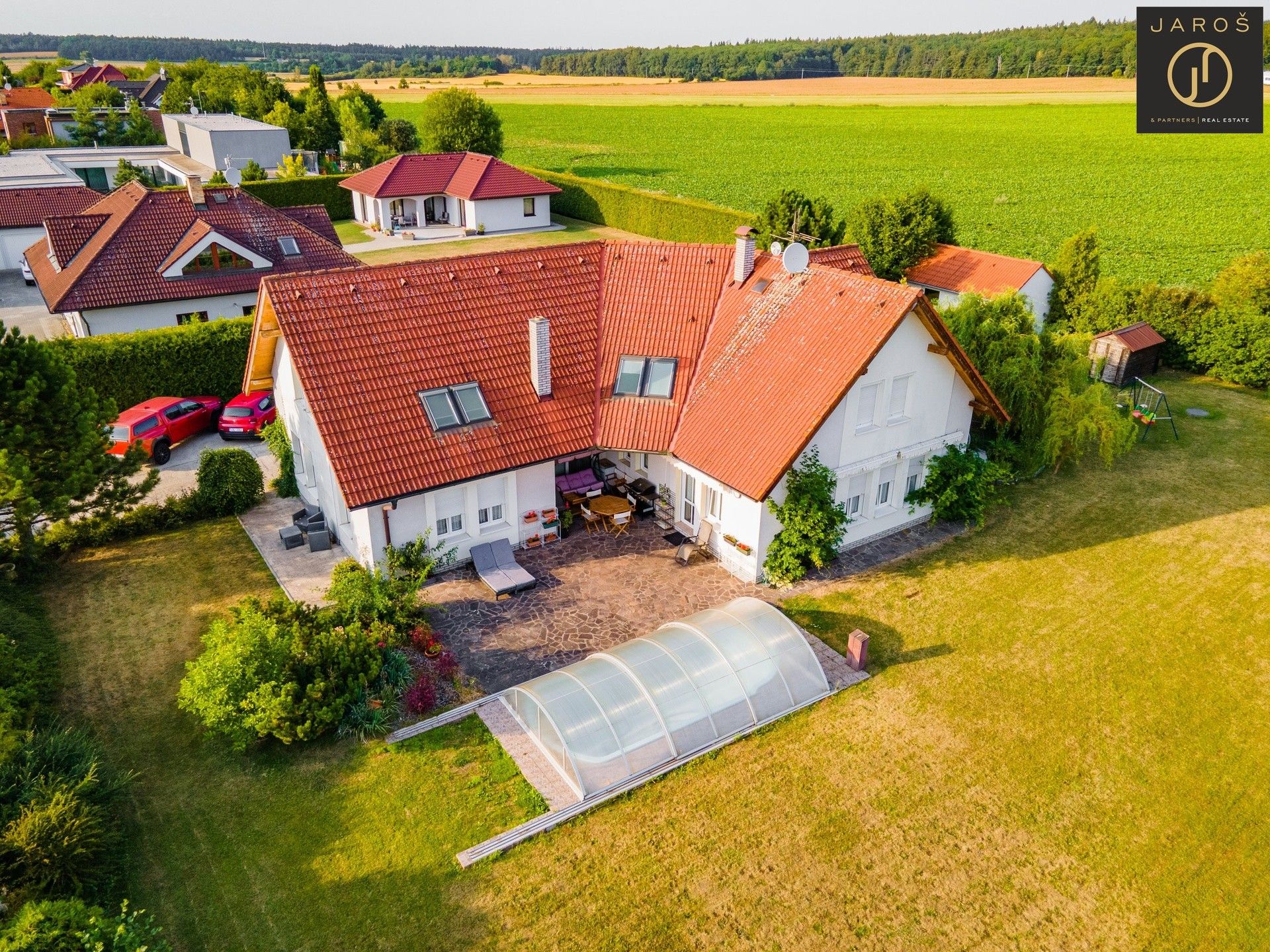 Prodej dům - K Horce, Velká Dobrá, 350 m²