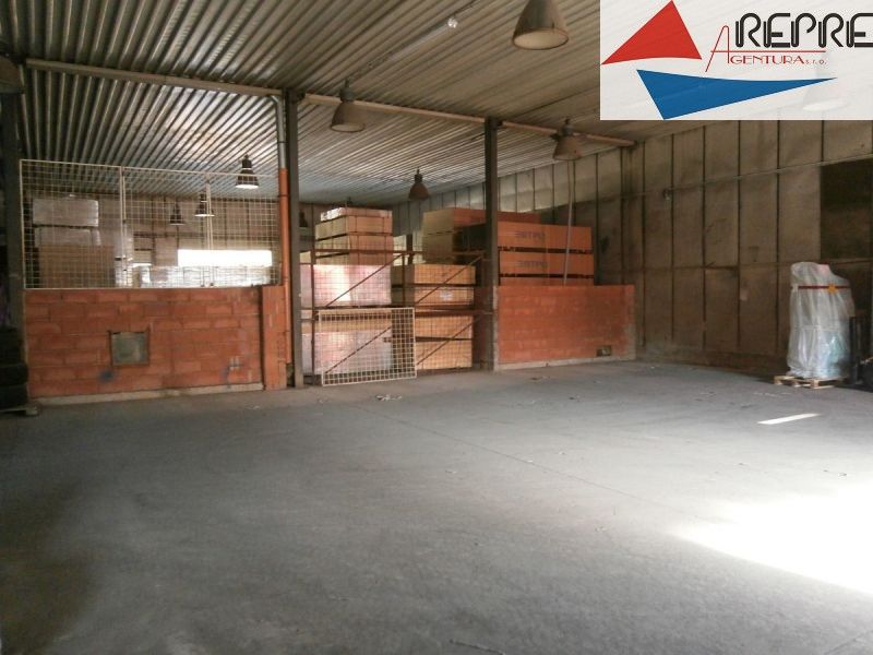 Sklady, Terezín, 198 m²