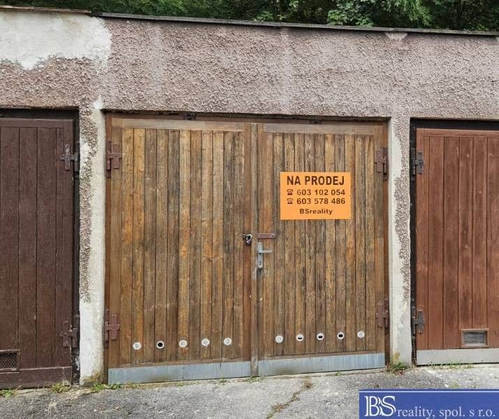 Garáže, Střekov, Ústí nad Labem, 17 m²