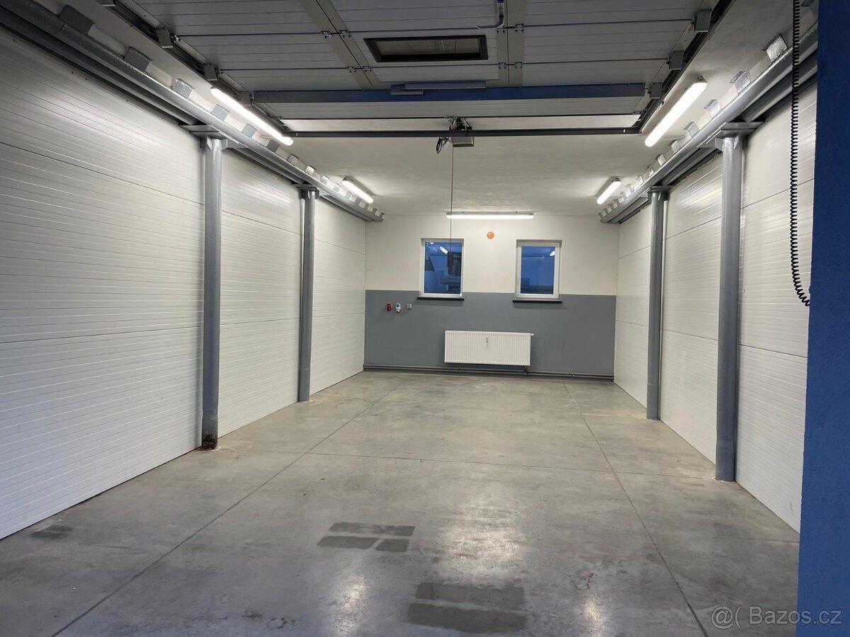 Sklady, Frýdek-Místek, 739 42