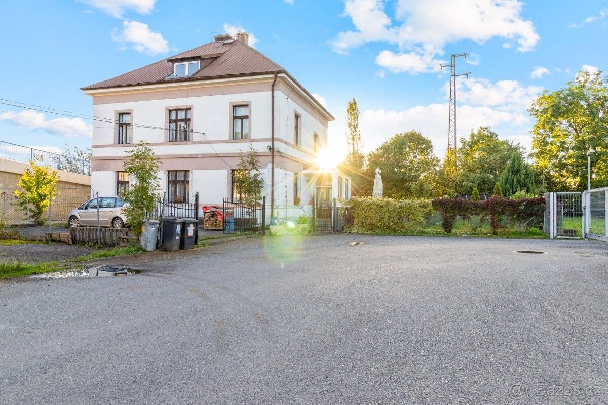 Rodinné domy, Měšice u Prahy, 250 64