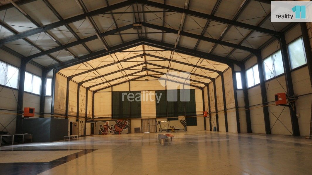 Sklady, Jaroňkova, Ostrava, 1 044 m²