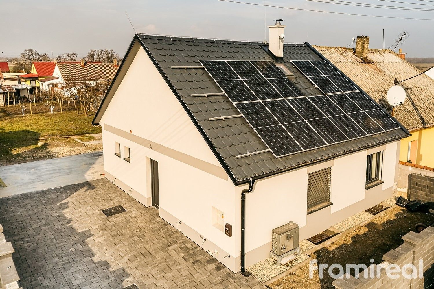 Rodinné domy, Hnízdo, Vrbovec, 80 m²