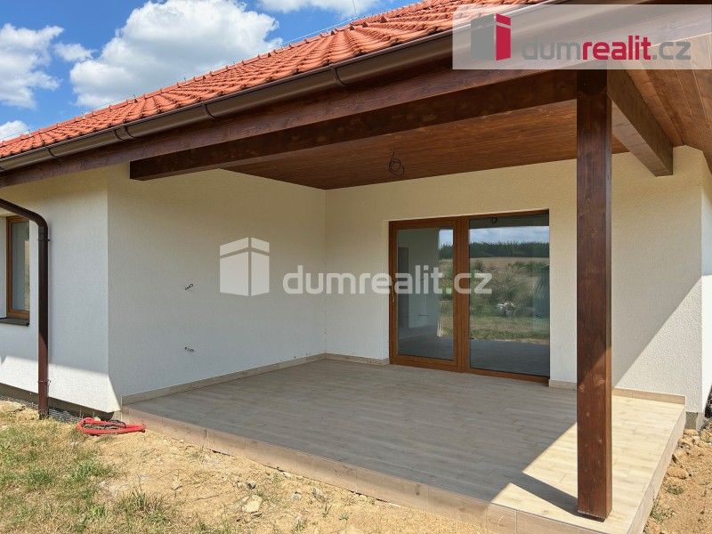 Prodej rodinný dům - Keblov, 145 m²