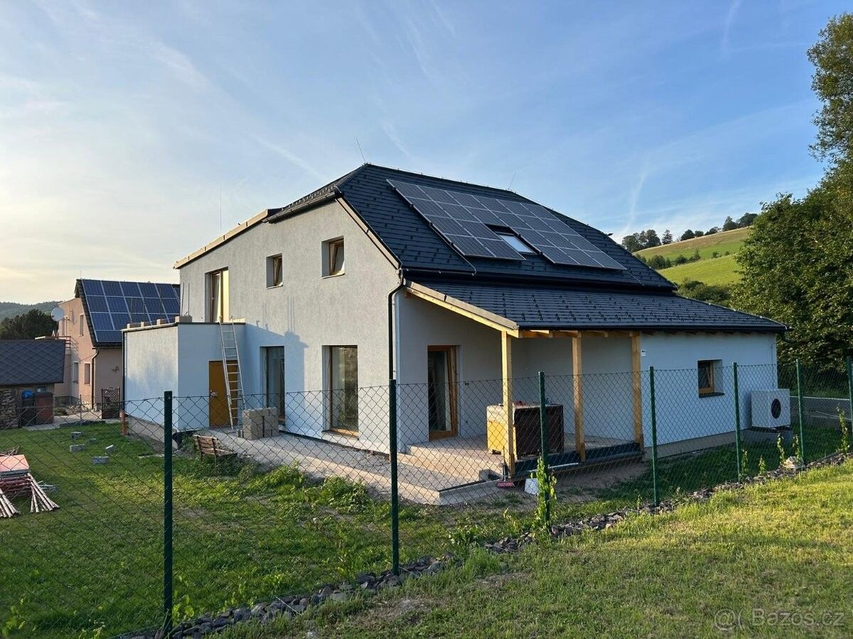 Pronájem dům - Žďárky, 549 37, 276 m²