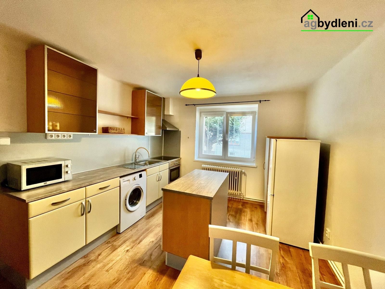 2+1, Kyjevská, Plzeň, 50 m²