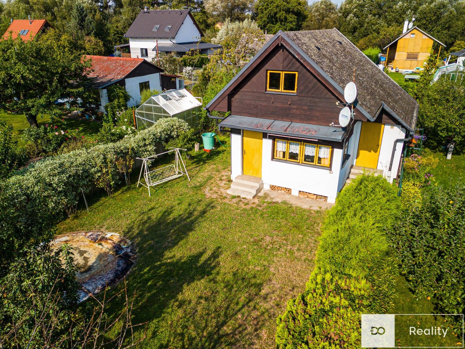 Chaty, Červený Dvůr, Hradec Králové, 75 m²