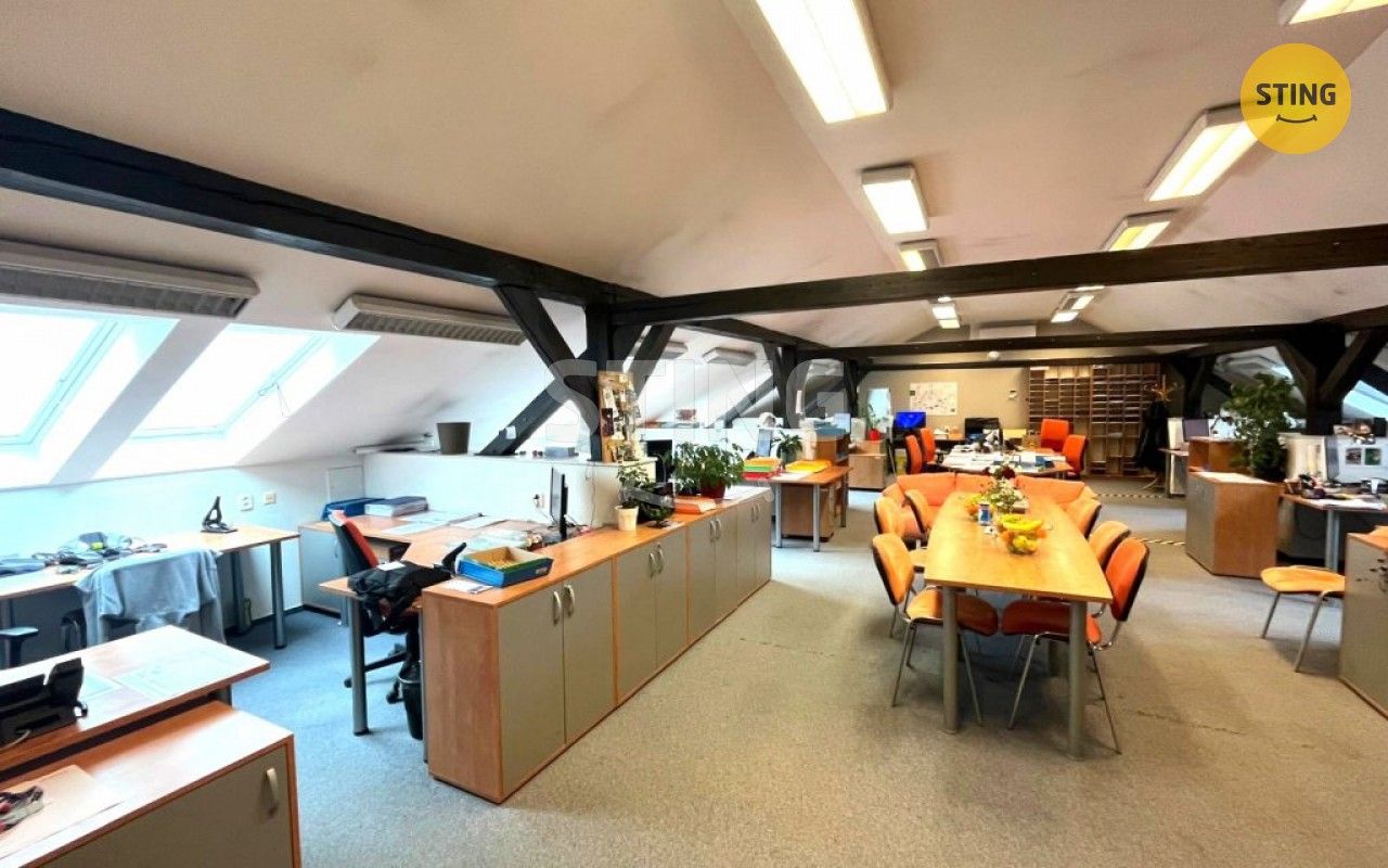 Pronájem kancelář - Nemocniční, Ostrava, 280 m²