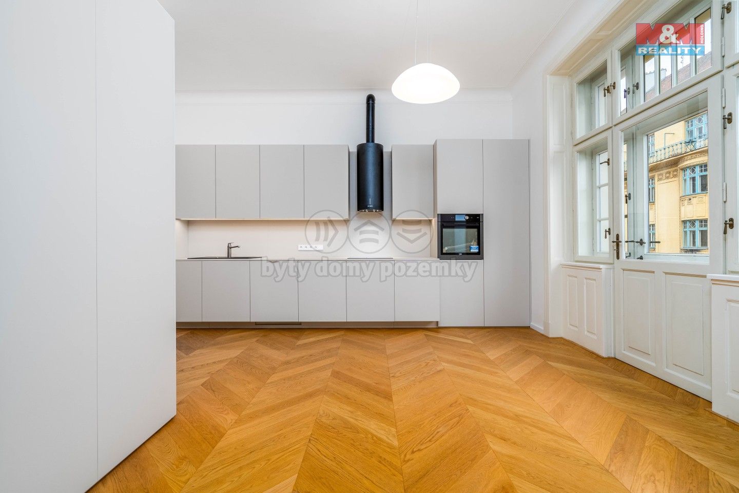 4+1, Trojická, Praha, 148 m²