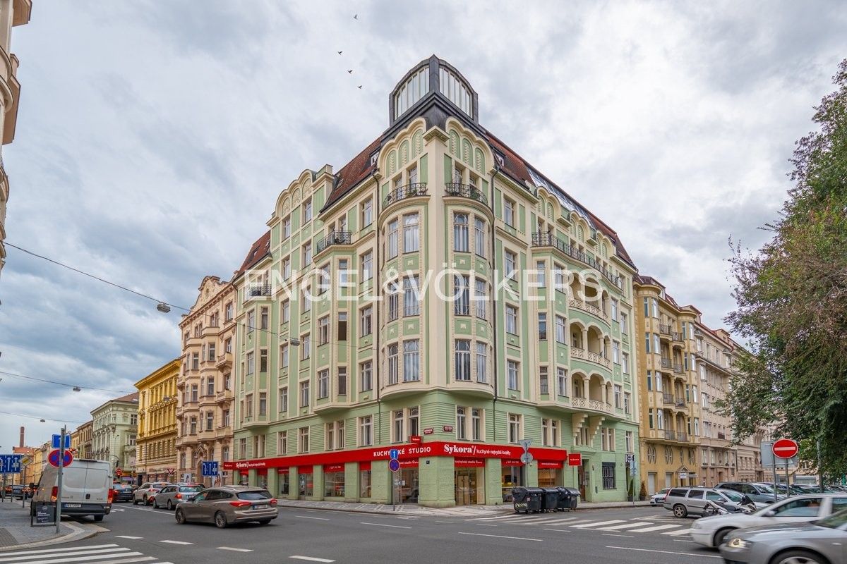 Pronájem restaurace - náměstí 14. října, Praha, 514 m²