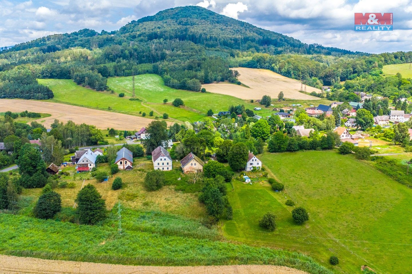 Prodej rodinný dům - Luhov, Brniště, 1 300 m²