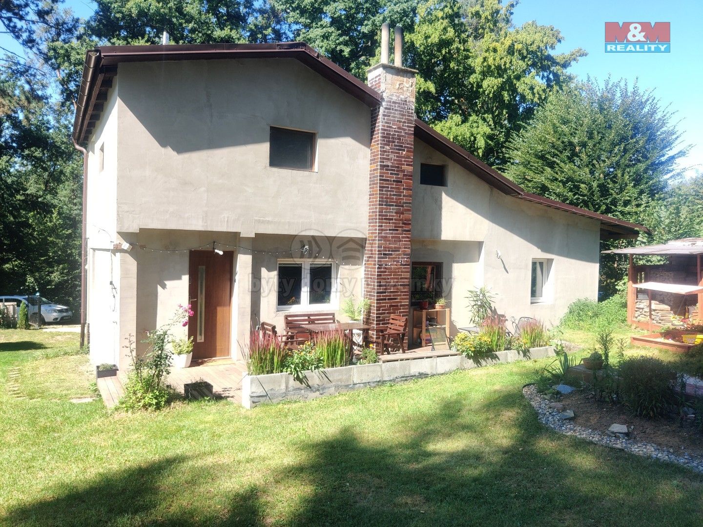 Chaty, Na Valachu, Kaliště, 100 m²