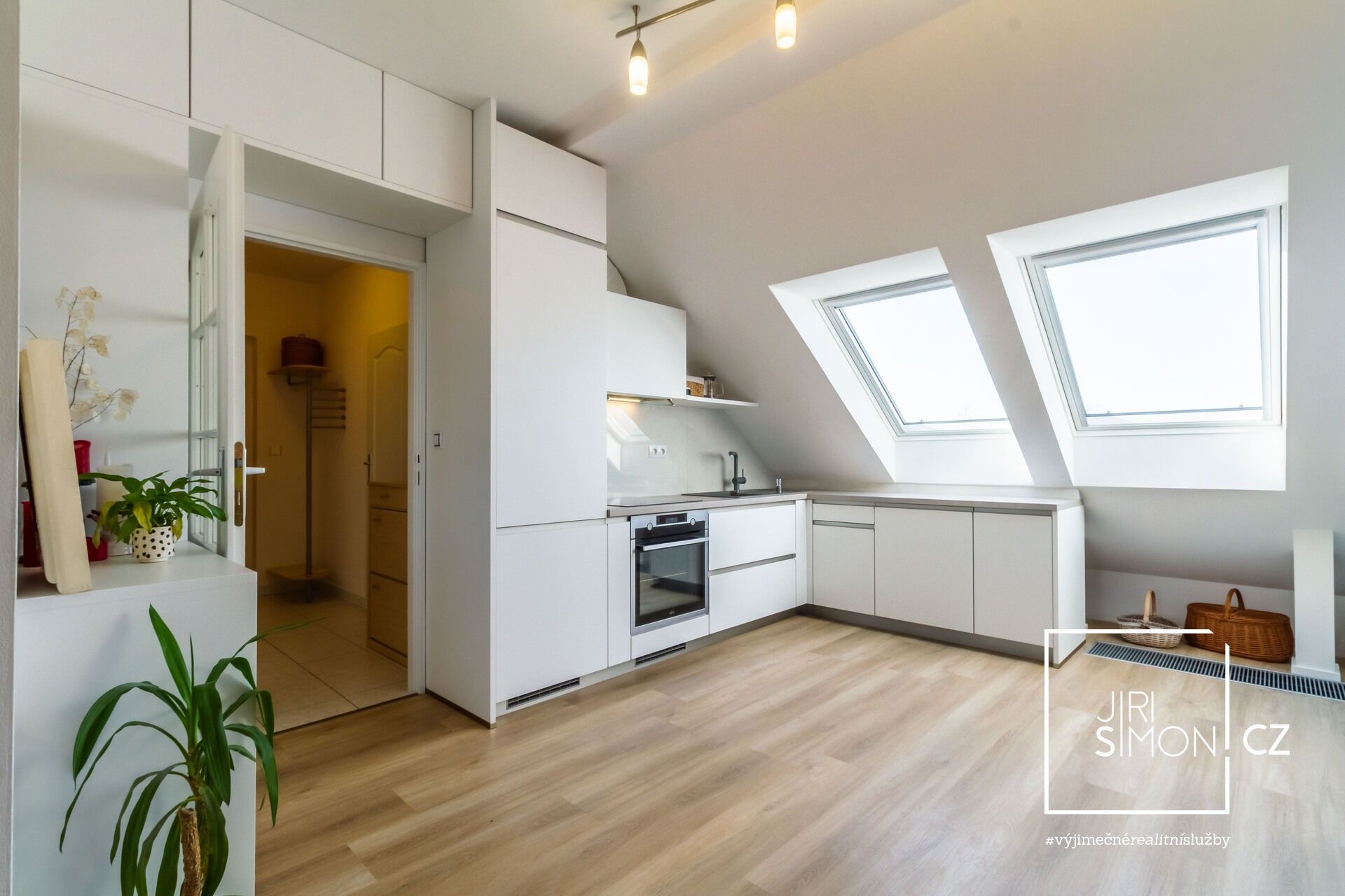 3+kk, Praha, 69 m²