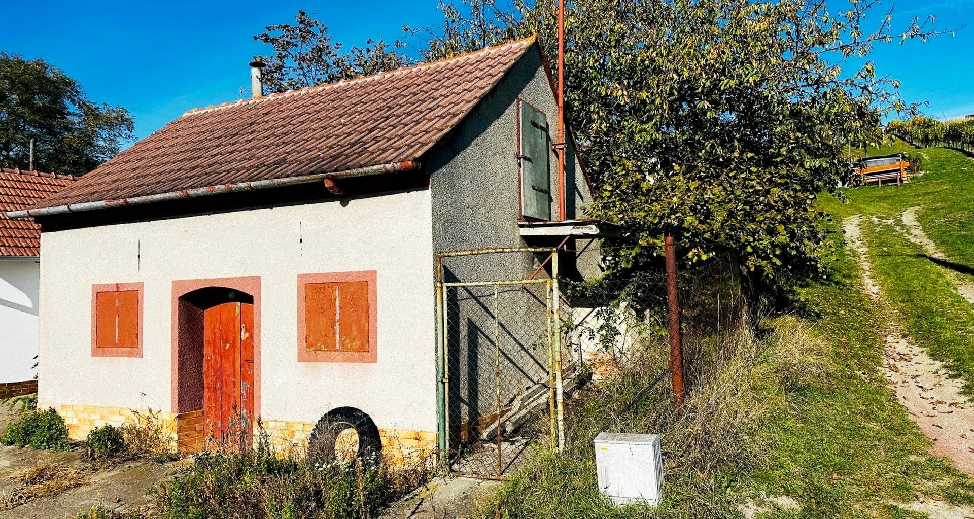 Ostatní, Velké Bílovice, 100 m²